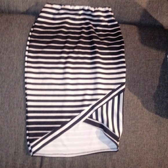 2 piece set - Picture 3 of 6